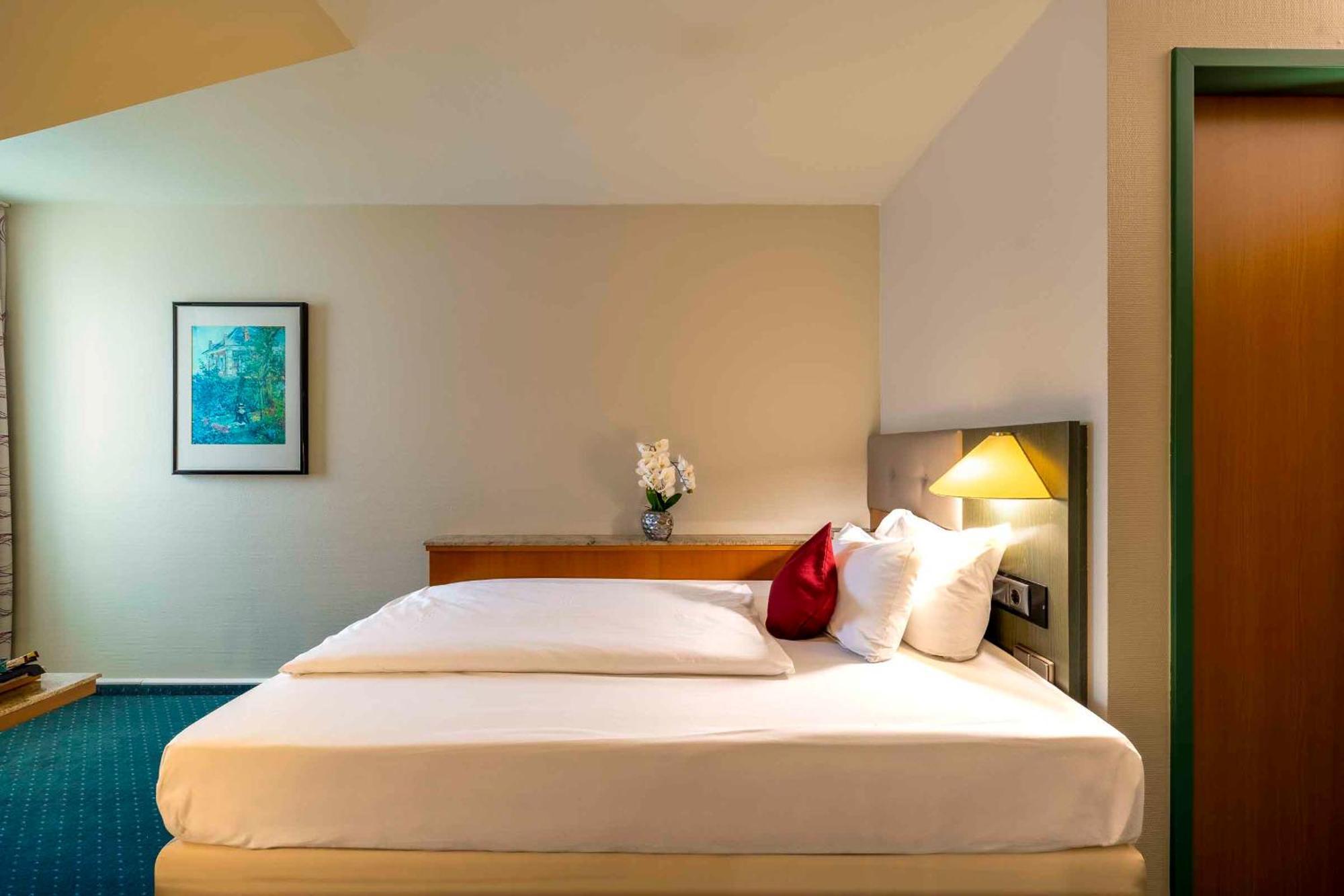 Plaza Inn Blankenburg Ditzingen, Sure Hotel Collection 외부 사진