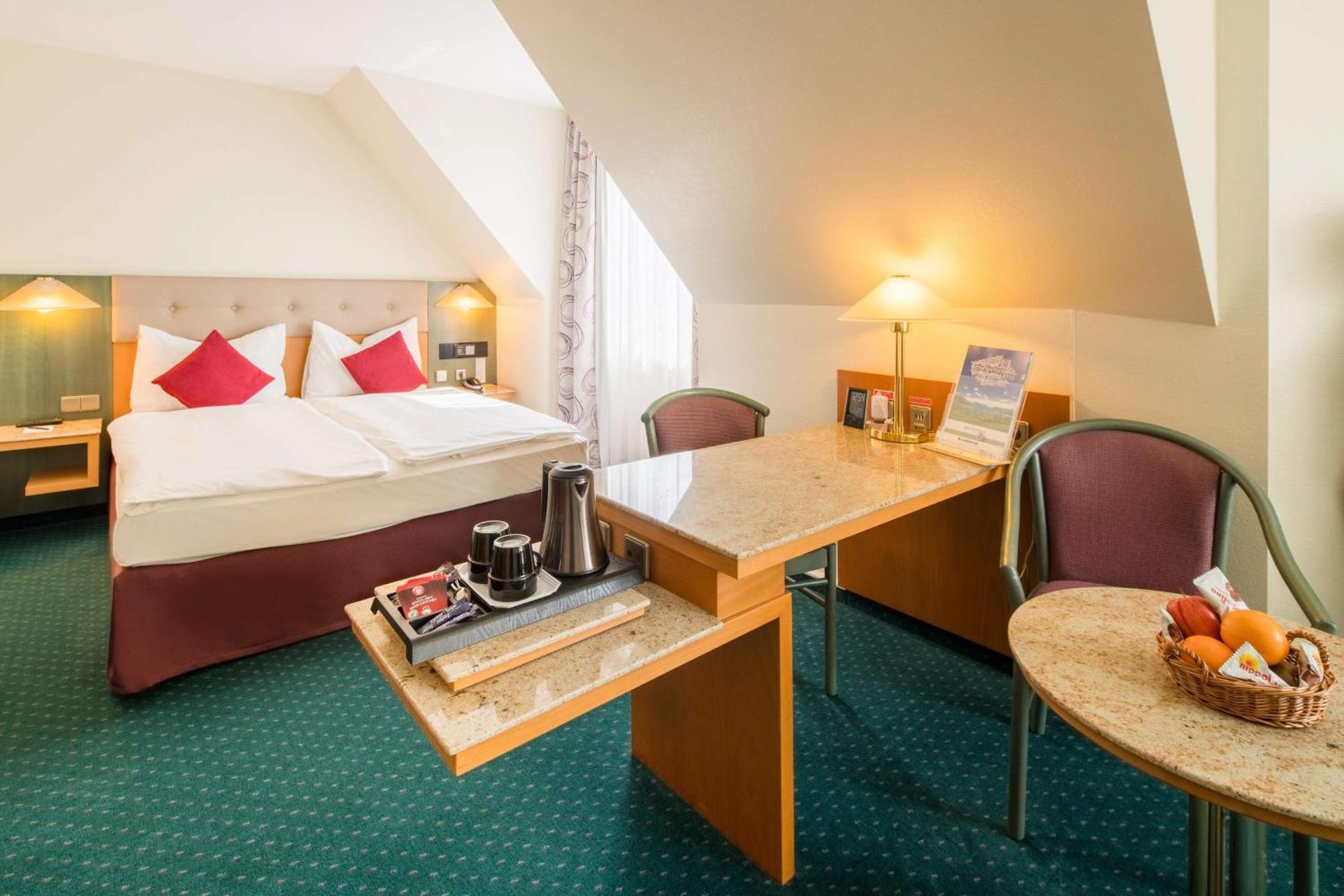 Plaza Inn Blankenburg Ditzingen, Sure Hotel Collection 외부 사진